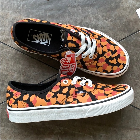 VANS AUTHENTIC LEOPARD BLACK/INCA GOLD Men’s - Picture 15 of 16